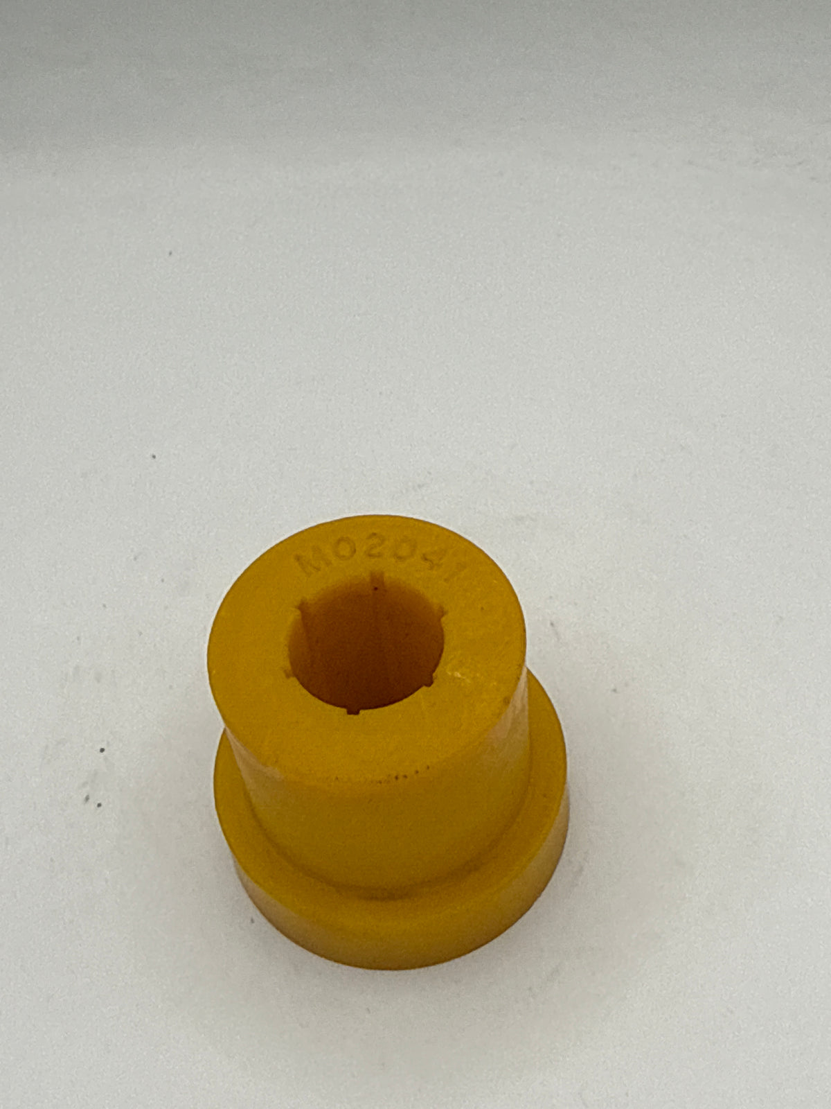M02041