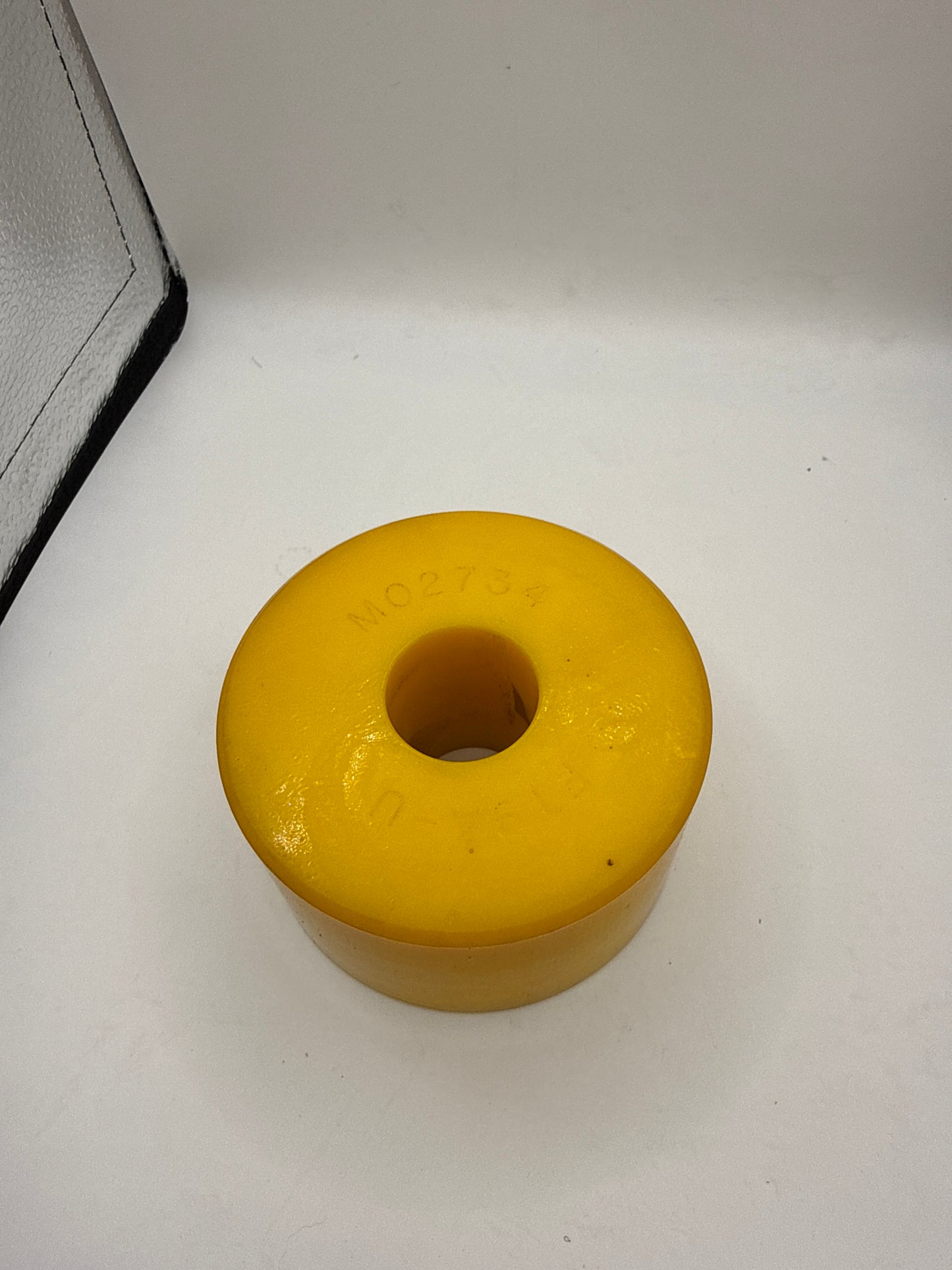 M02734