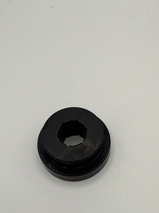 M02825