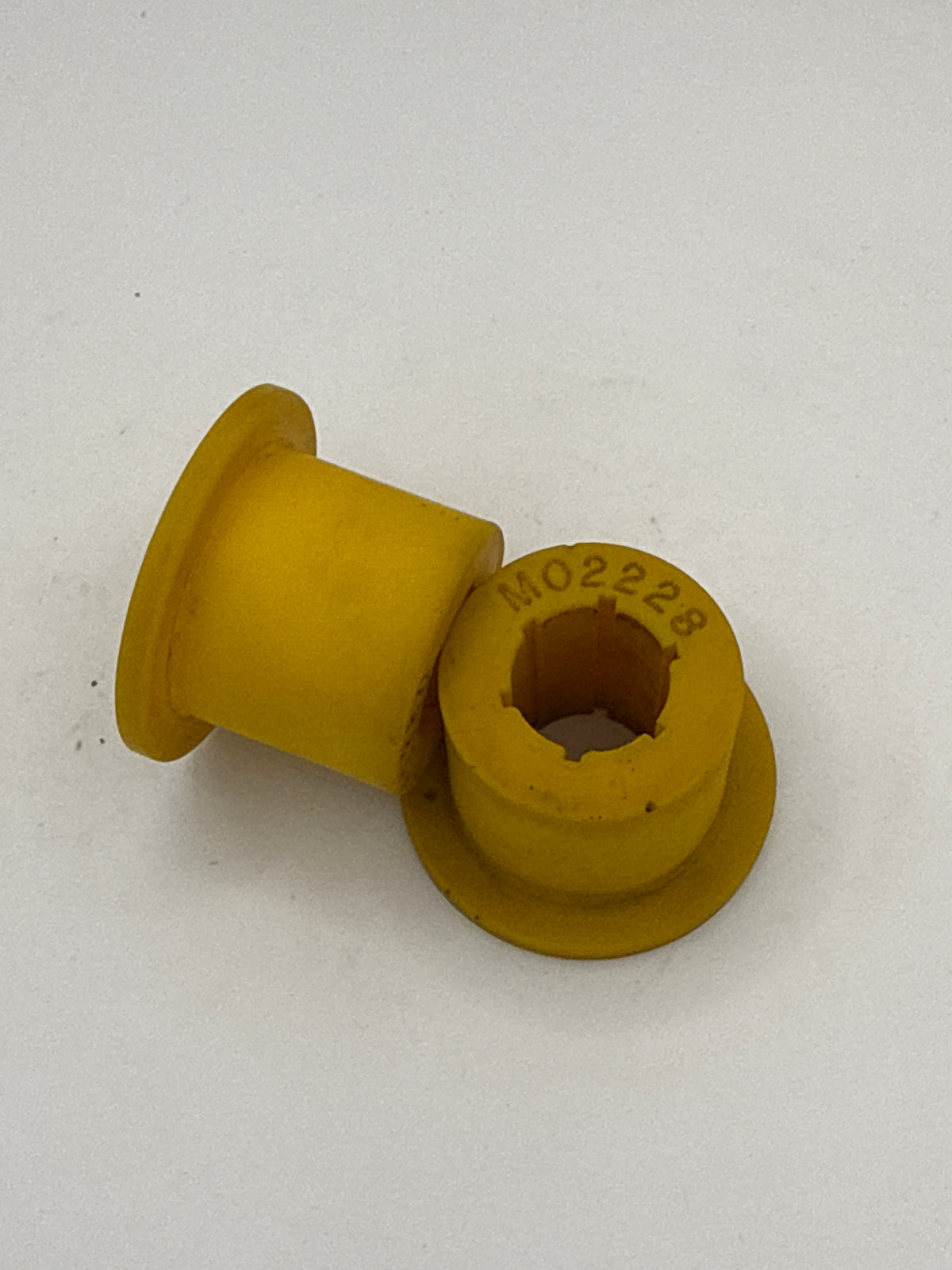 M02228
