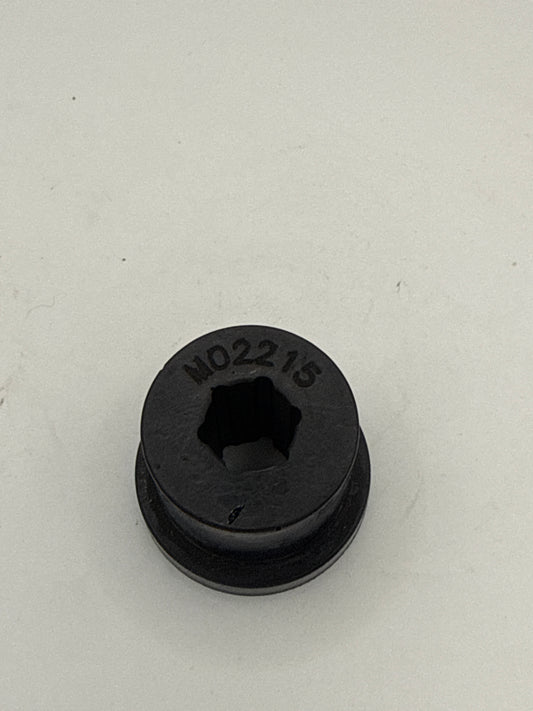 M02215
