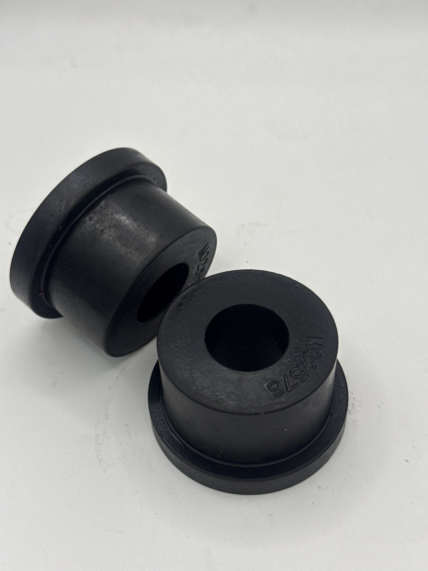 M02576